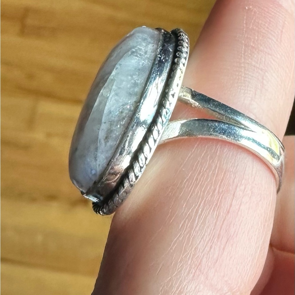 Elegant Silver and Pink MoonStone Ring - Picture 5 of 8
